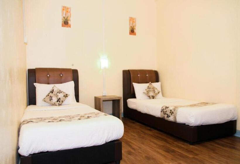 스탠다드 룸 공동 욕실, Myra Hotel Mersing