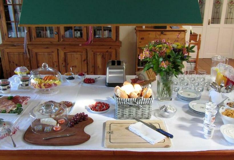 디럭스 룸, Somerset Sights B&b
