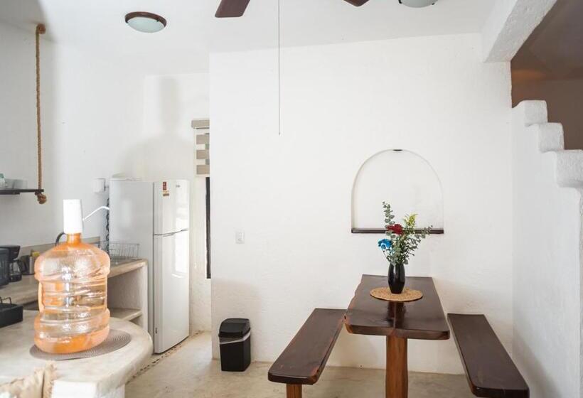 استودیوی استاندارد, Villa Los Mangles Boutique