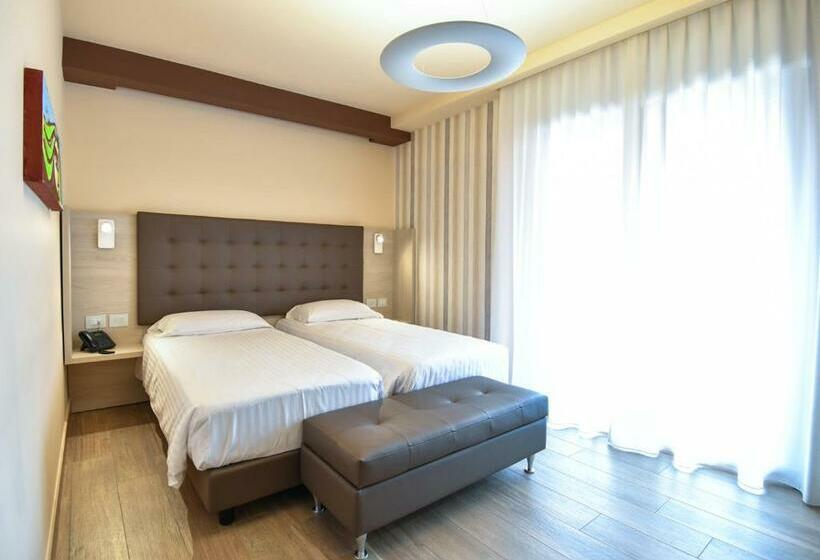 اتاق استاندارد, B