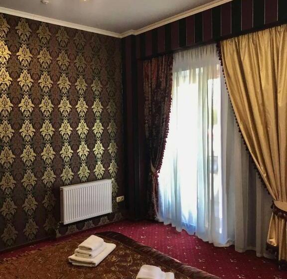 اتاق استاندارد برای معلولان, Garden Hall