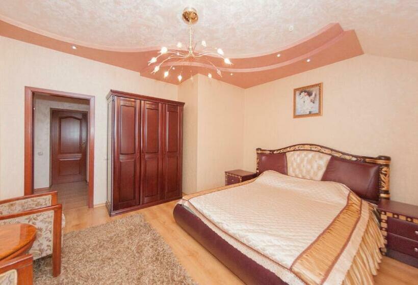 اتاق استاندارد, Strelets
