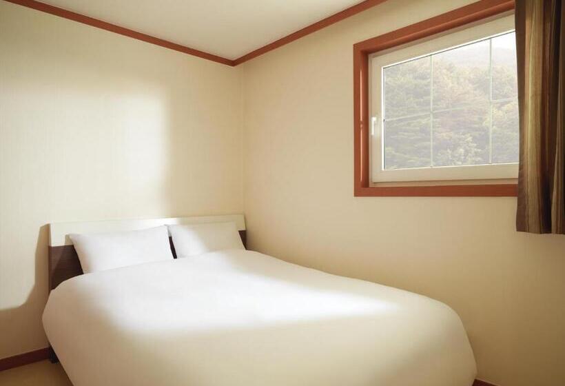 Вилла с 1 спальней и бассейном, Gyeongju Mauna Ocean Resort