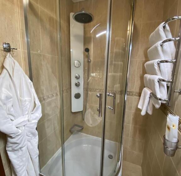 اتاق سوپریور, Spa Hotel Myslyvskiy Dvir