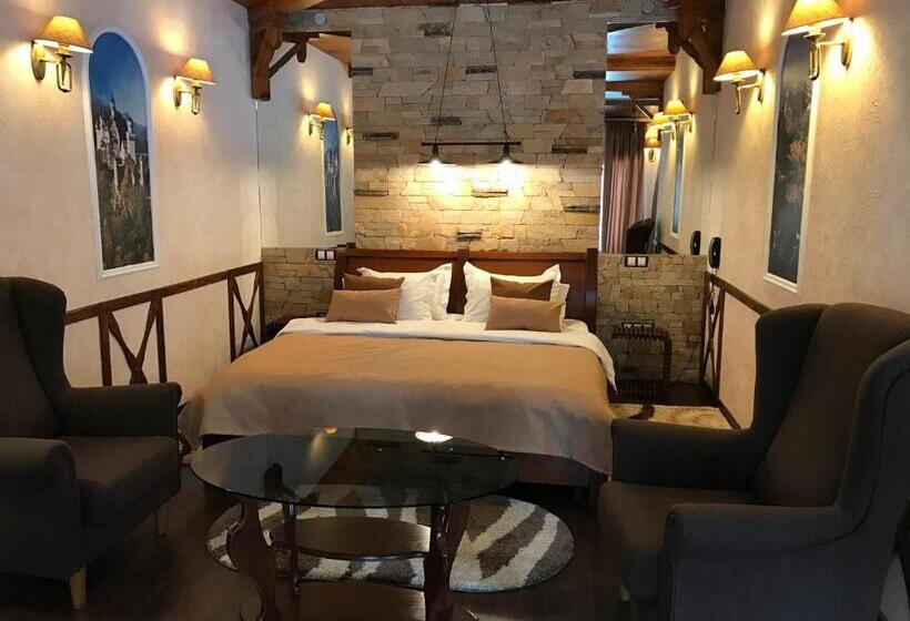 استودیوی لوکس, Spa Hotel Myslyvskiy Dvir