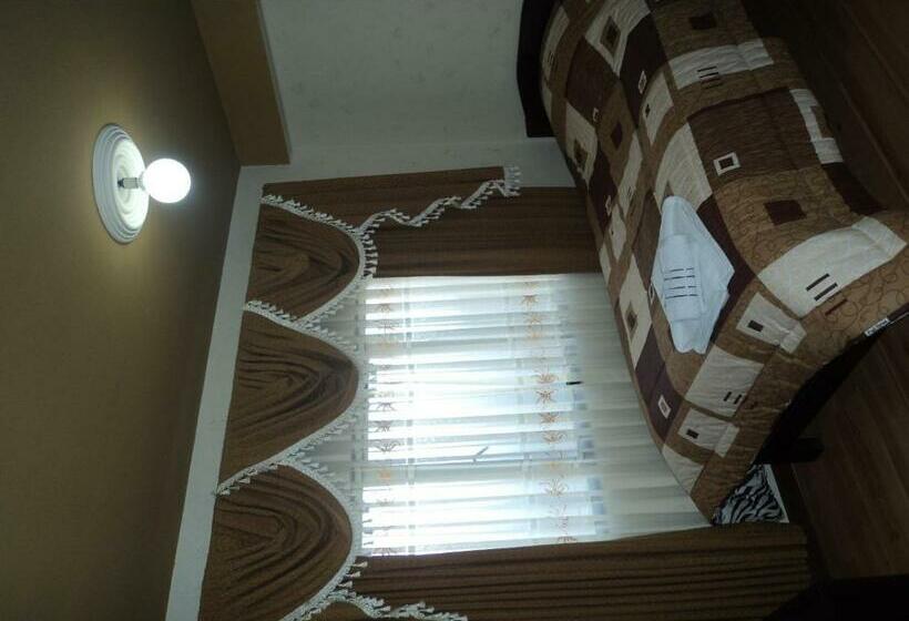 اتاق استاندارد یک نفره, Jumari