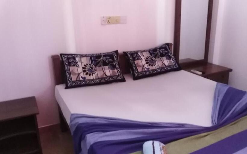 اتاق لوکس, Pearl Resort Mirissa
