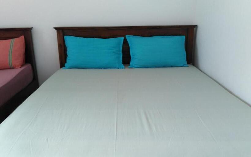 اتاق استاندارد, Pearl Resort Mirissa