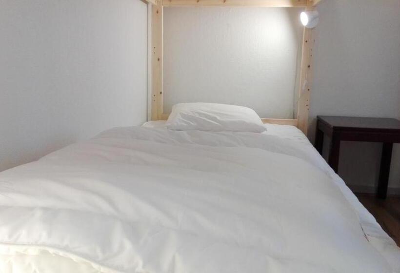 غرفة عائلية حمام مشترك, Kristinebergs Bed & Breakfast