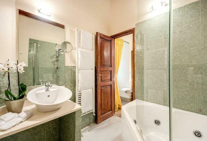 اتاق سوپریور, Residenza Torre Colonna