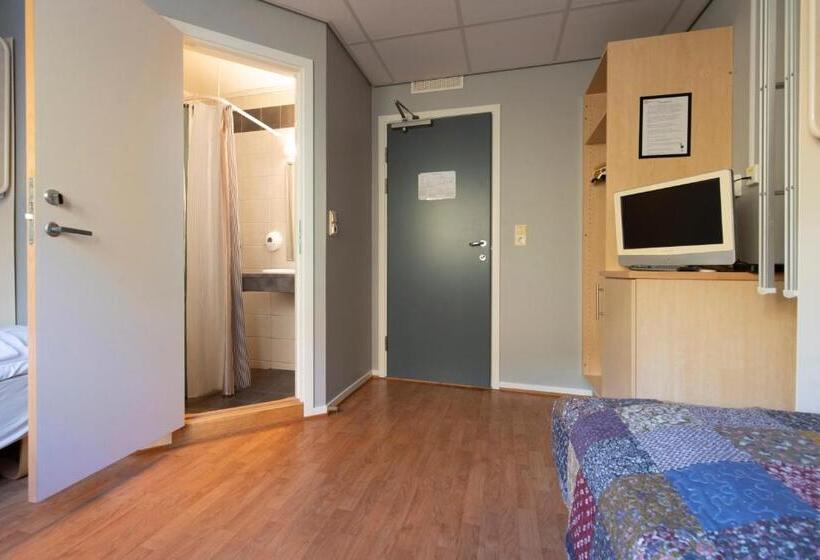 غرفة قياسية ثلاثية, Kongsberg Hostel Vandrerhjem
