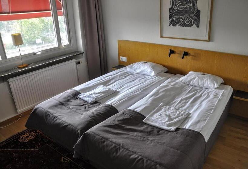 Номер Стандарт Совместная Ванная, Ronneby Cityhotell