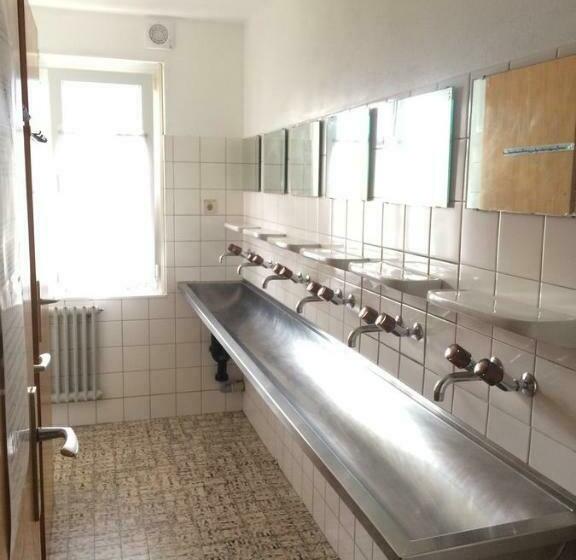 标准四人间共用浴室, Gruppenhaus Rosy   Hostel