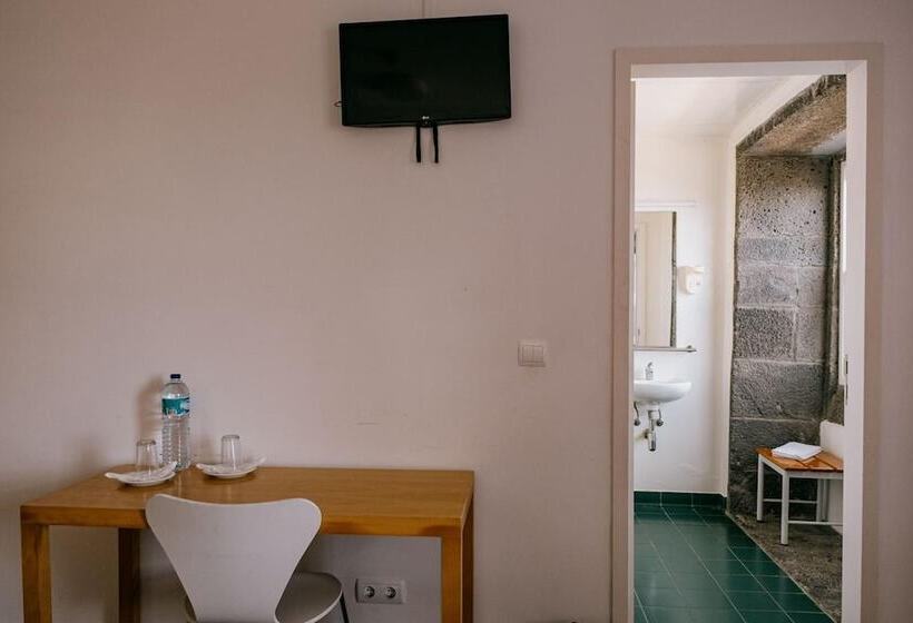 스탠다드 룸, Azores Youth Hostels   Pico