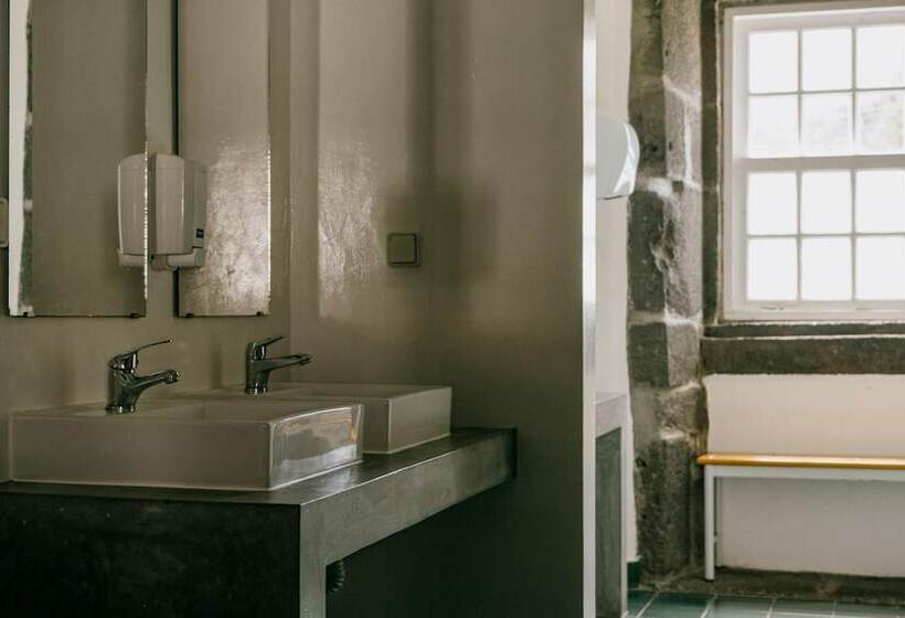 스탠다드 트리플 룸, Azores Youth Hostels   Pico