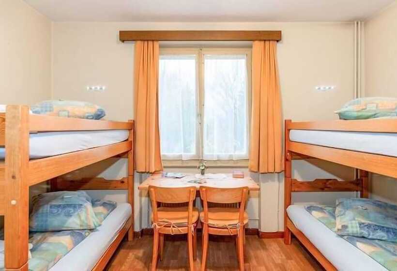 Номер Стандарт Четырехместный Совместный Санузел, B&b Haus Schönstatt   Self Check In