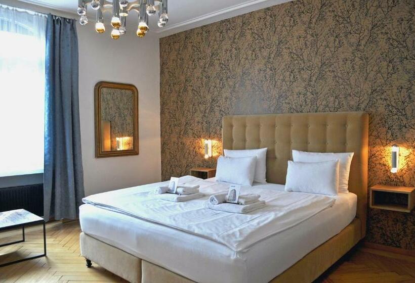 اتاق استاندارد با سرویس بهداشتی مشترک, Guesthouse Fürdich