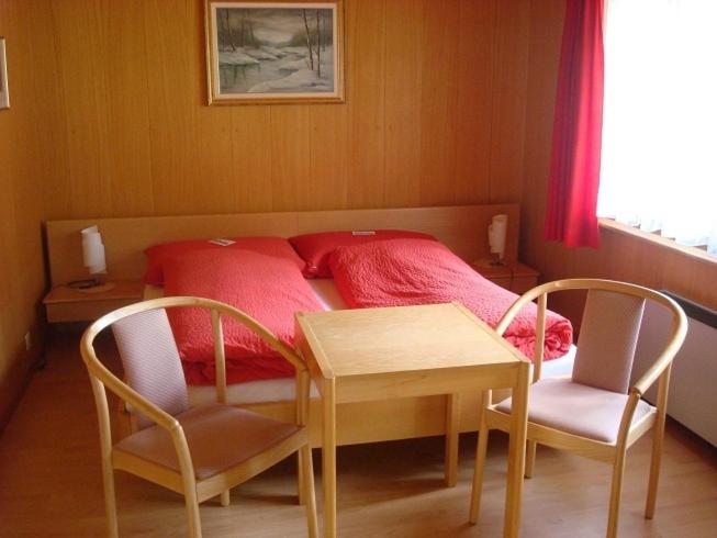 غرفة قياسية, Tourist