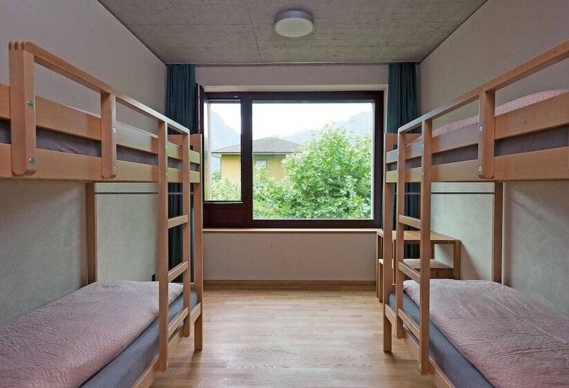 四人标准间, Interlaken Youth Hostel
