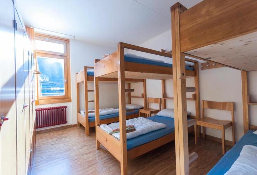 Номер Стандарт Совместная Ванная, Pontresina Youth Hostel