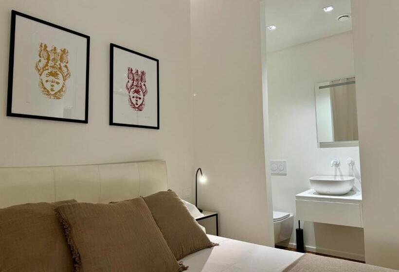 اتاق سوپریور با تخت بزرگ, Dimoro Luxury Rooms In Sicily