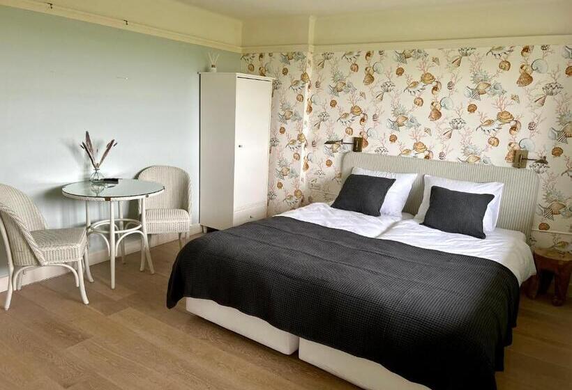 Номер Deluxe Вид на Море, Villa Nieuwland B&b