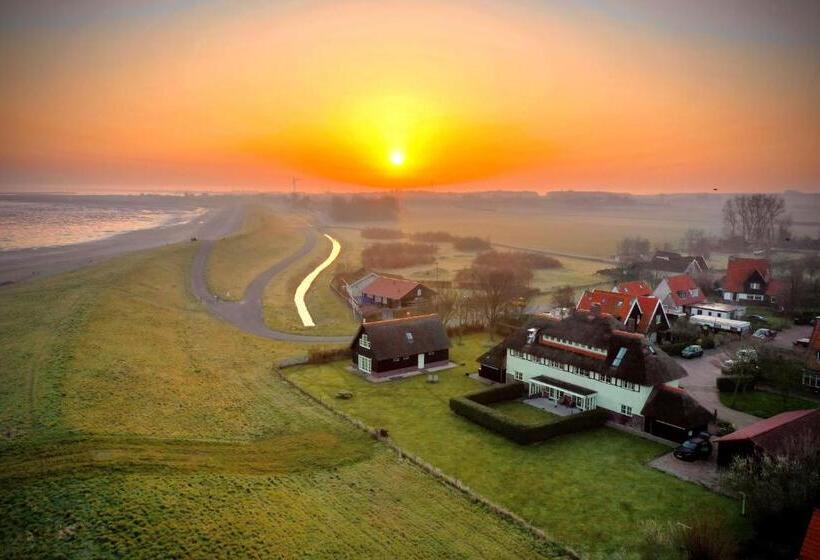 Номер Deluxe Вид на Море, Villa Nieuwland B&b