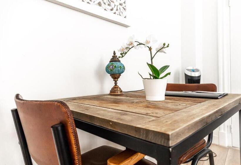 디럭스 스튜디오, 1001 Nights Boutique Lofts