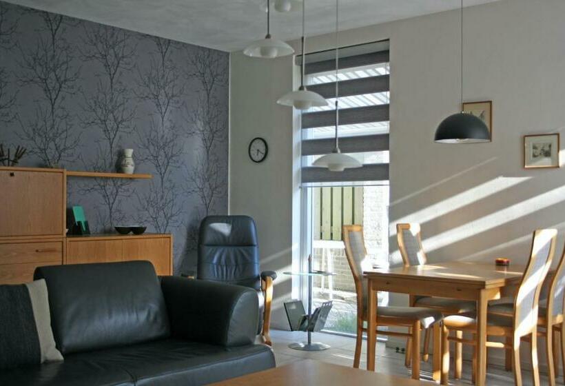 Апартаменты 1 Спальня Нижний Этаж, Bed & Breakfast Vanagt
