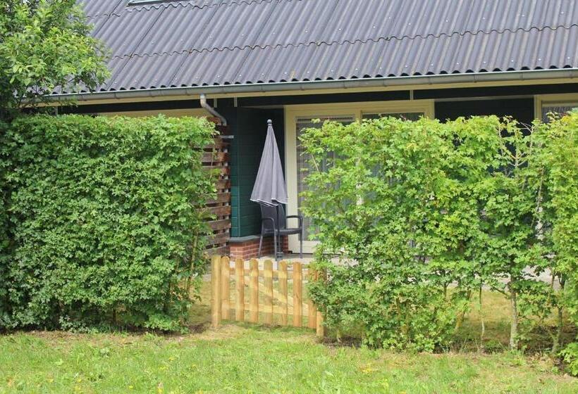 침실 3개 주택, Horsetellerie Rheezerveen