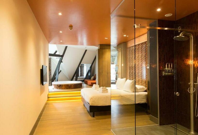 Люкс Повышенной Комфортности, Manzo's Suites