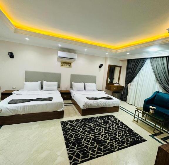 اتاق لوکس چهار تخته, Aziz Egypt Pyramids