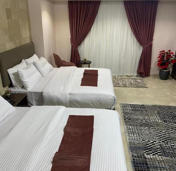 اتاق لوکس چهار تخته, Aziz Egypt Pyramids