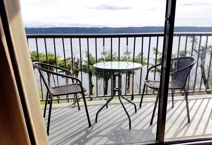 סוויטה עם מיטת קווין, Above Tide Motel