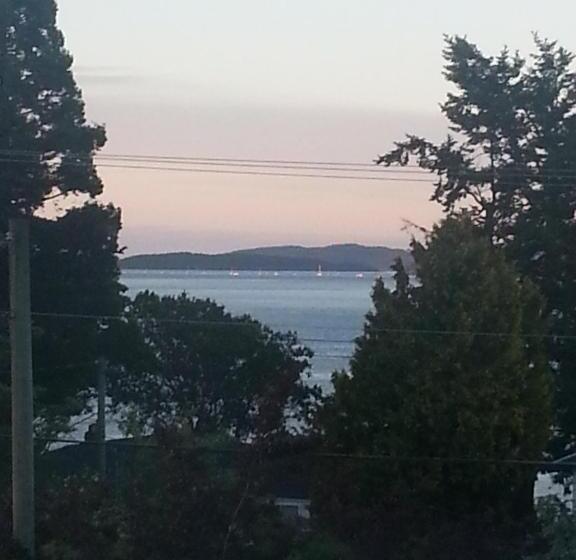 标准间, By The Sea Bnb Sidney Bc
