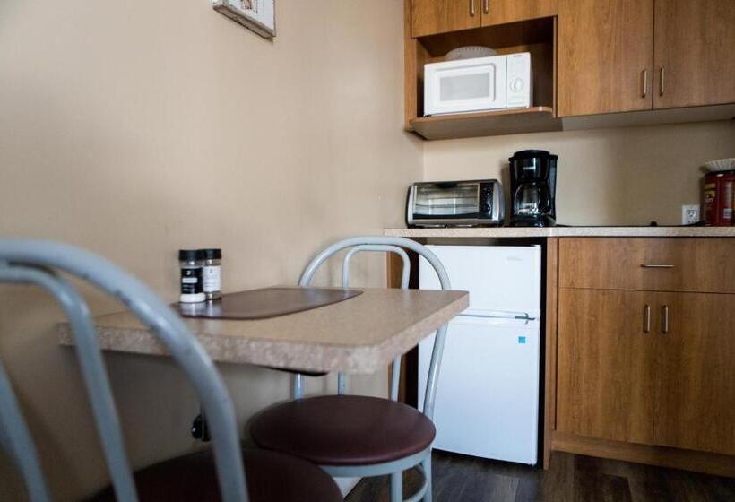 スタンダードルーム, Auberge Motel La Référence