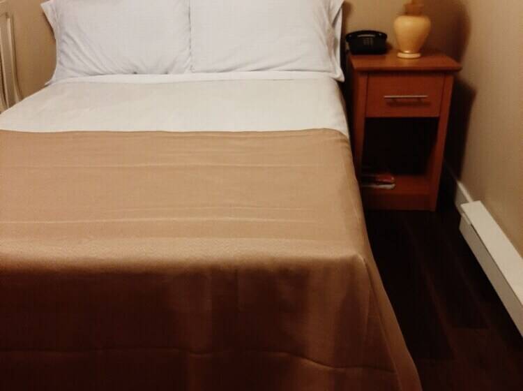 スタンダードルーム, Auberge Motel La Référence