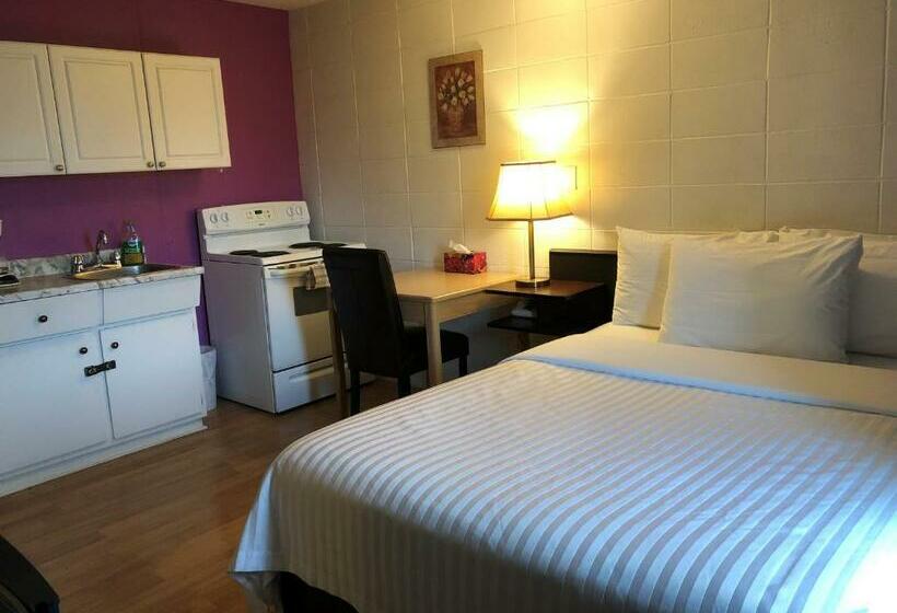 استودیوی استاندارد با چشم‌انداز دریا, Holiday House Motel