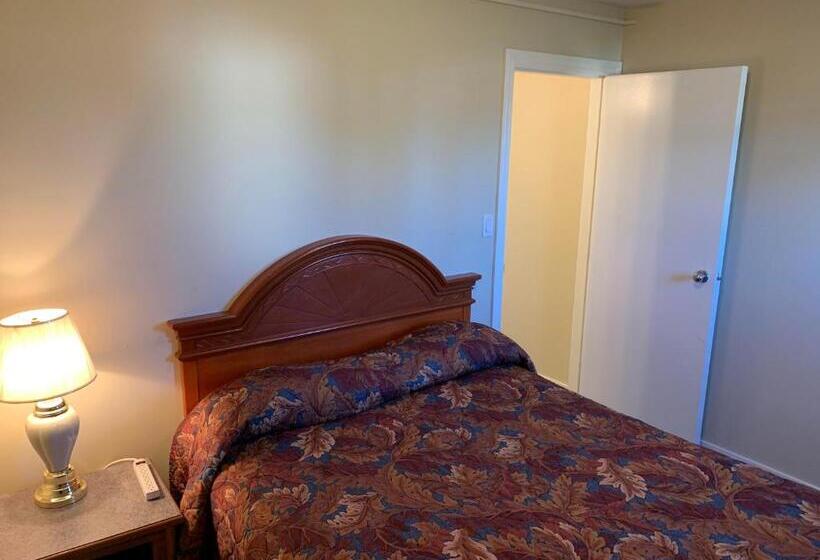 スイート, Red Deer Inn & Suites