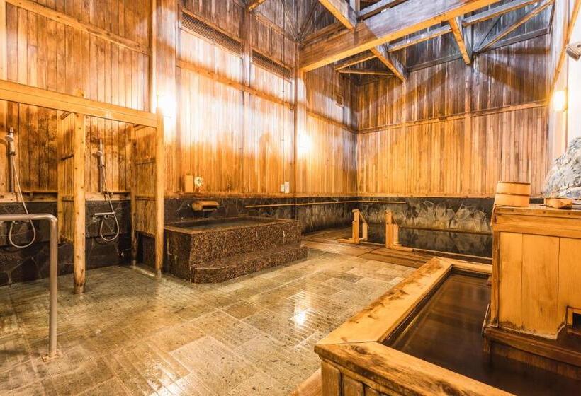 Четырехместный номер Премиум, Tsuta Onsen Ryokan