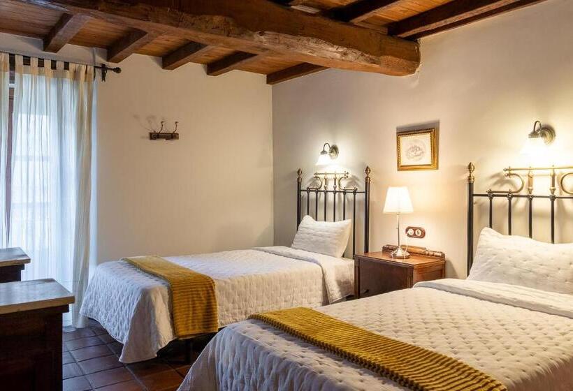 Номер Стандарт с Балконом, Casa Rural La Fuente Del Jerte
