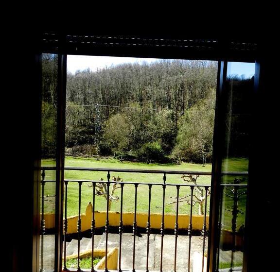 Четырехместный Номер Стандарт, Hostel El Lago, Caceres