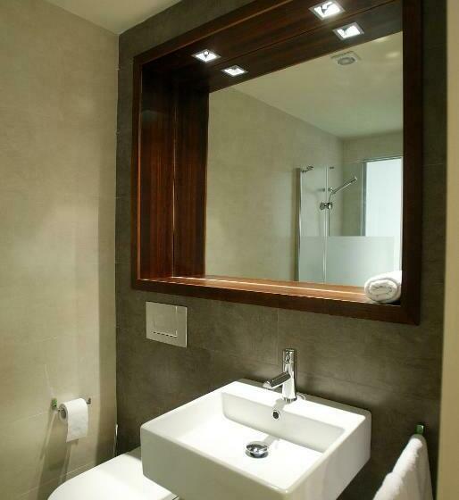 スタンダードシングルルーム, La Fonda Moreno