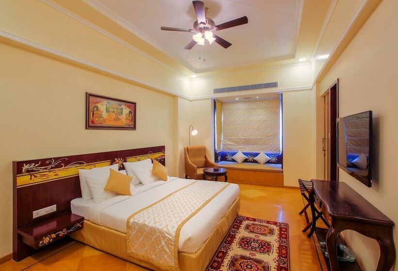 اتاق لوکس, Shouryagarh Resort & Spa