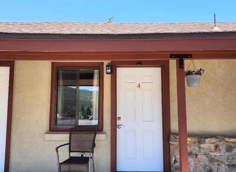 Стандартный Номер Кровать Кинг, Canyon Motel Near Rocky Mountain National Park