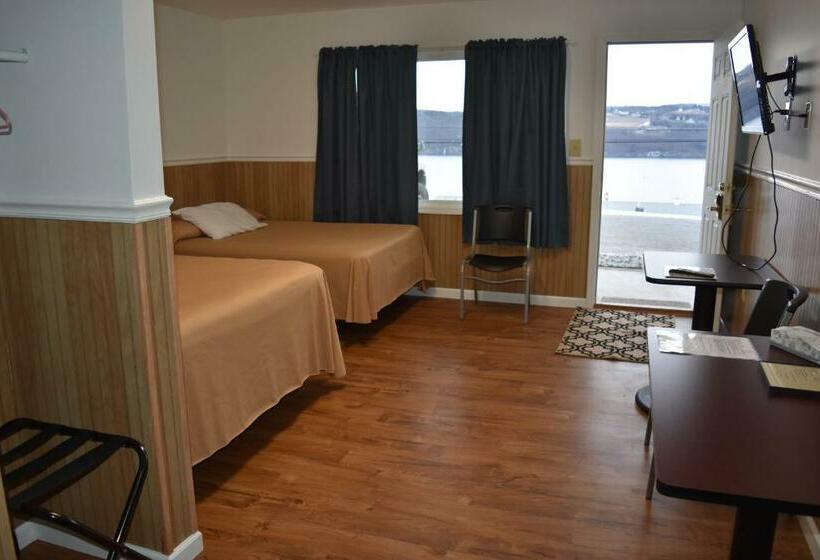 Номер Стандарт Вид на Озеро, Gorgeous View Motel