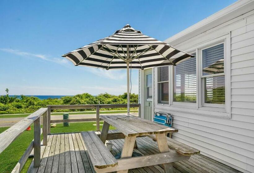 Студия Стандарт, Breakers Montauk