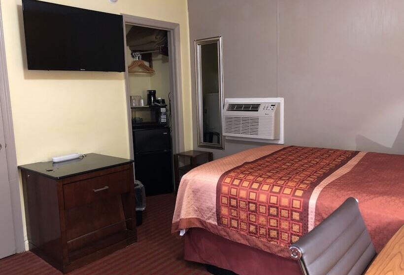２ダブルベッドのスタンダードルーム, Ellijay Inn   Downtown Ellijay