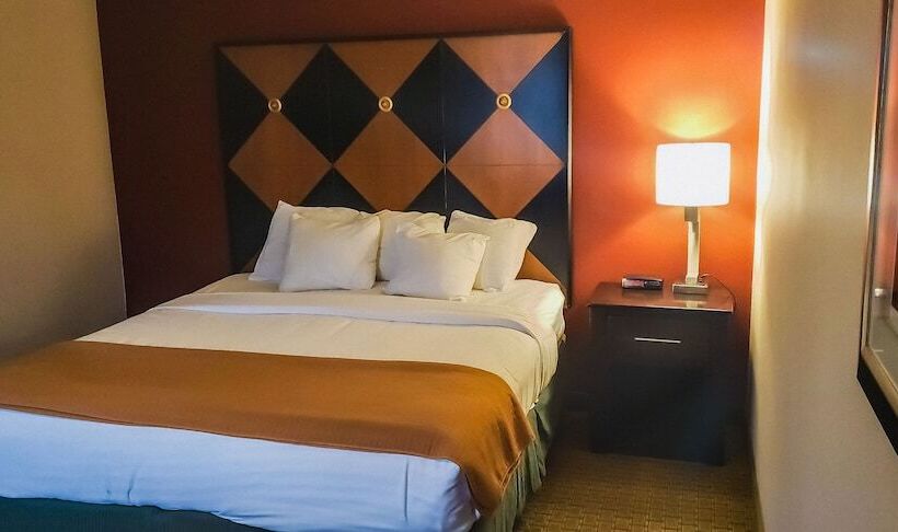 Семейный Номер, Inn America  Lewiston