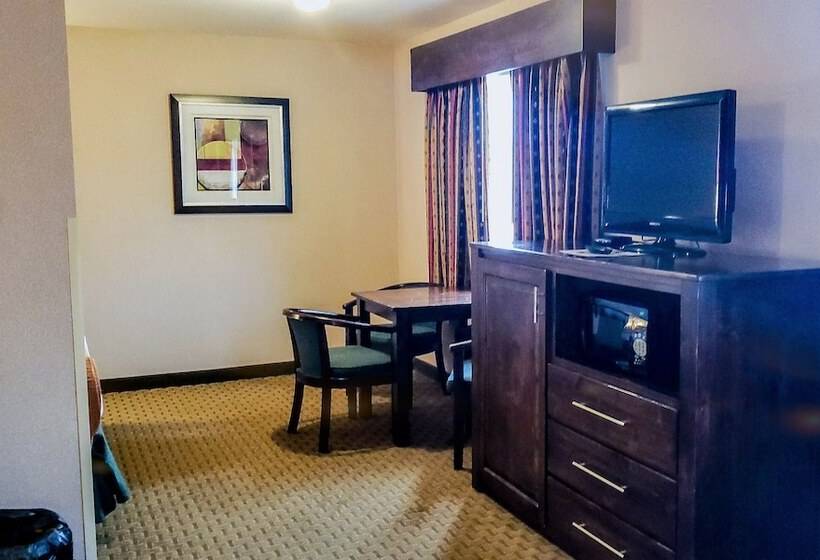 Семейный Номер, Inn America  Lewiston